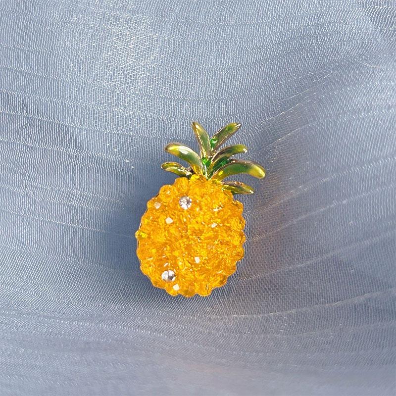 Full Diamond Glass Brooch - Luxury and Niche Clothing Accessory - Anti-glare Waist-hugging Button Brooch