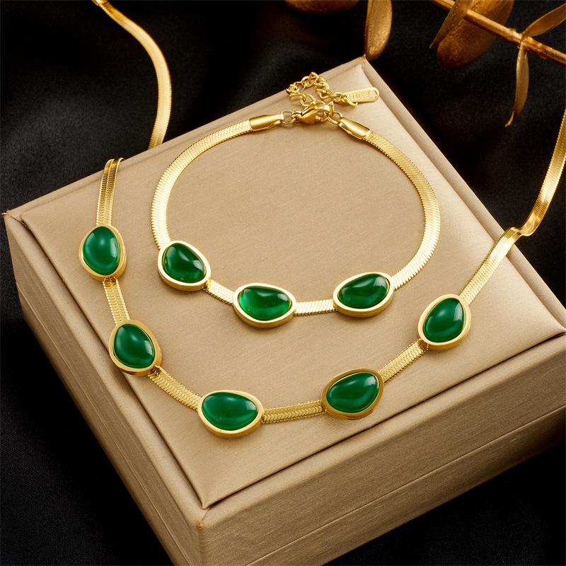 

Gold Plated Green Agate Jewelry Set, Herringbone Chain Necklace Bracelet with Oval Jade Charm, Vintage Luxury Jewelry Set for Women