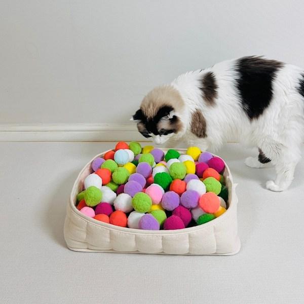 Petka hračka pro kočky vlněná kulička 100P 4cm 1 balení, náhodná barva