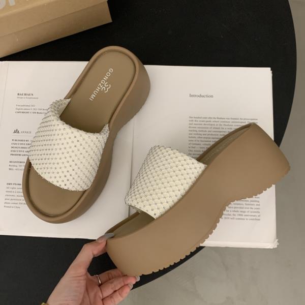 

Fashion Female Shoes Womens Slippers Outdoor Slides Platform 2025 Soft Beach Summer Slippers Women Summer Shoes Shale Female Beach Panto 35