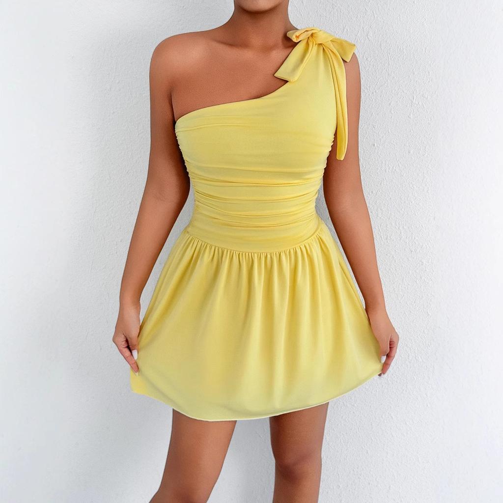 Summer new women's clothing hot-selling shoulder dress, European and American sexy solid color waist A-word short skirt