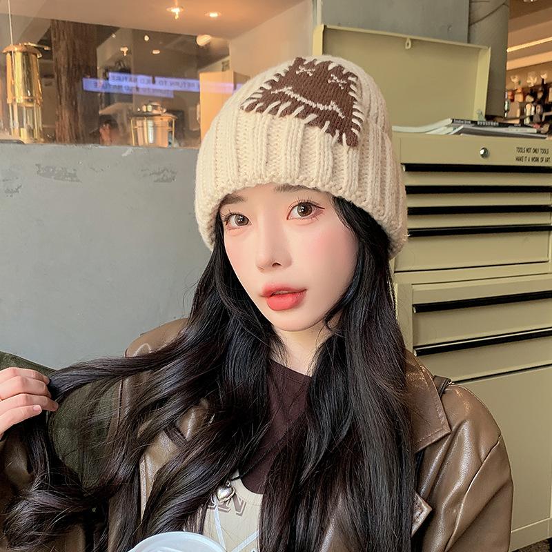 

Korean Style Ins Large Head Circumference Knitted Hat for Women Autumn Winter Ear Protection Warm Cold Hat New Warm Small Woolen Hat Showing Face