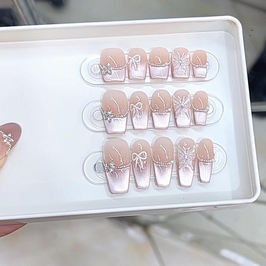 Hand-woven Armor Butterfly Speech 3D Hand-painted Relief Butterfly Pure Temperament Manicure Patch