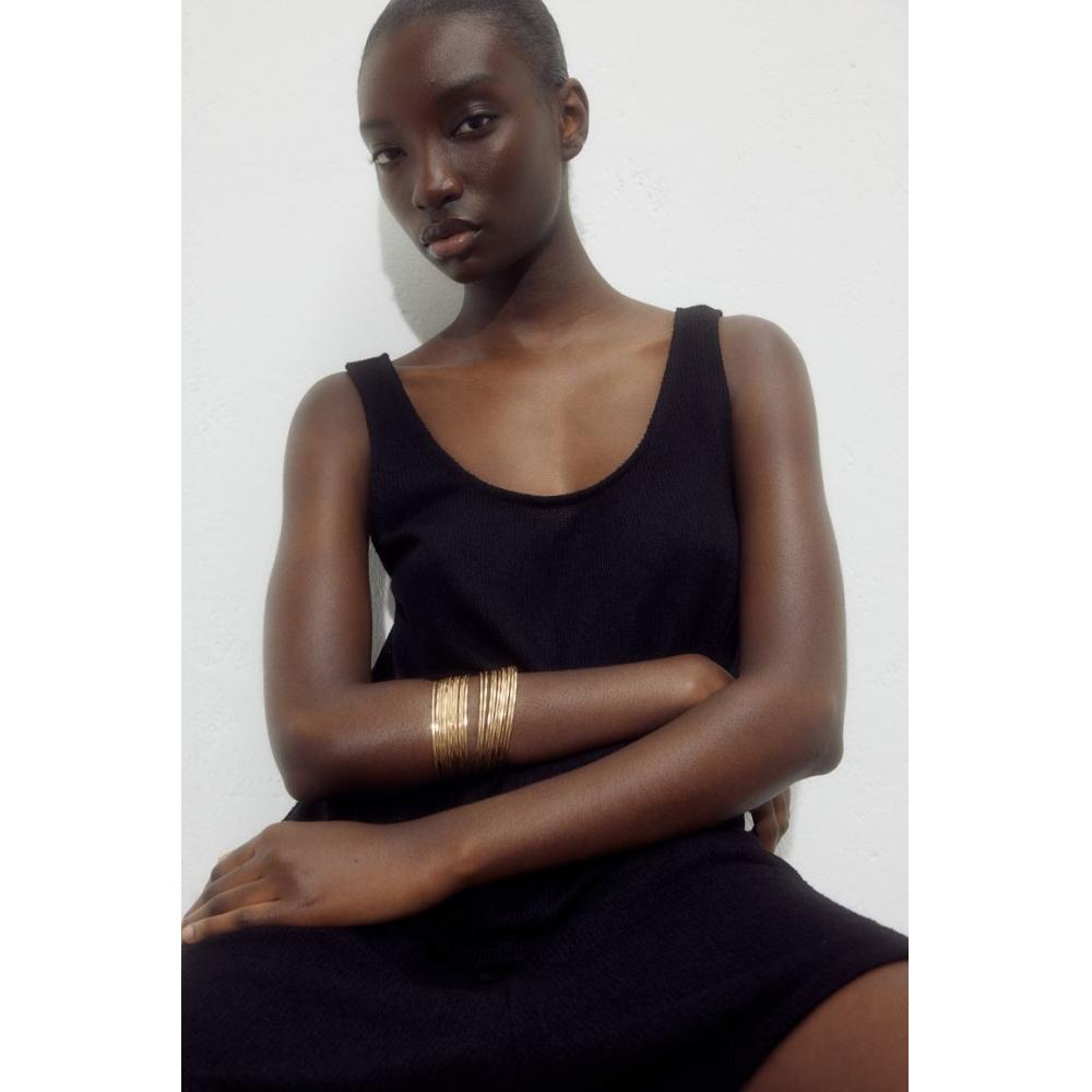 

Трикотажный топ без рукавов HM черный