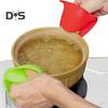 4Pcs Silicone Oven Mitts Heat Resistant Kitchen Mittens Pinch Mitts Anti-Scald Silicone Potholders Non-Slip Cooking Mitts Versatile Mini Oven Mitts