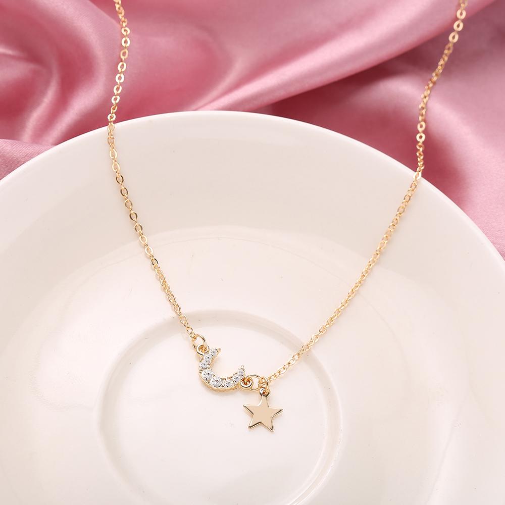 Moda Simples Estrela Lua Clavícula Colar Elegante Doce Pingente Corrente Mulheres Jóias Acessórios