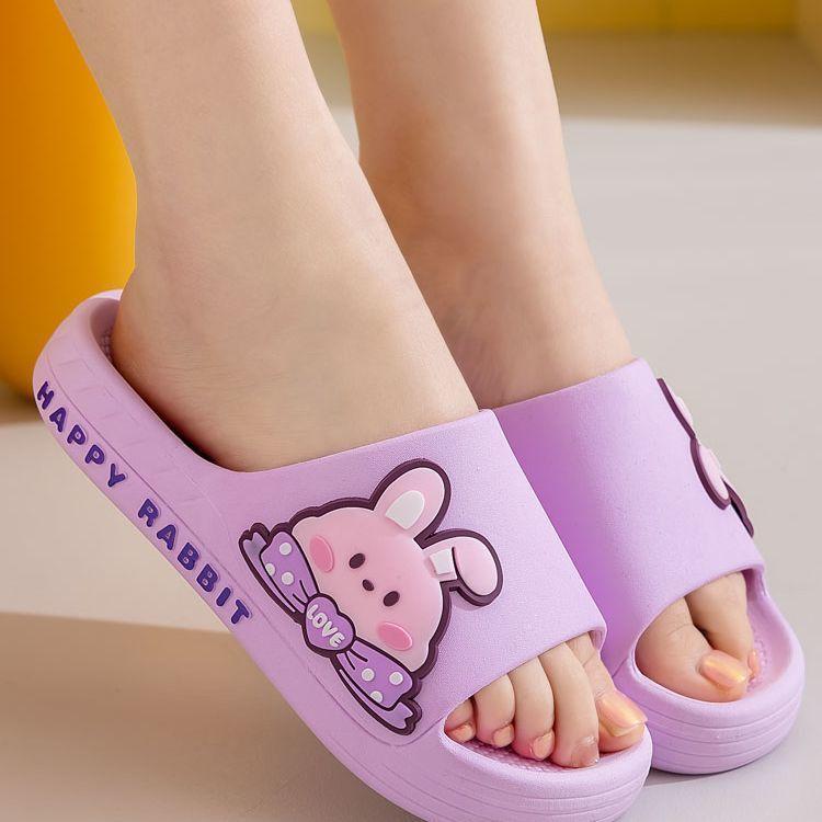 

Новые летние 2025 года нескользящие без запаха мультяшные мягкие подошвы удобные домашние уличные женские тапочки на высоком каблуке 36-40