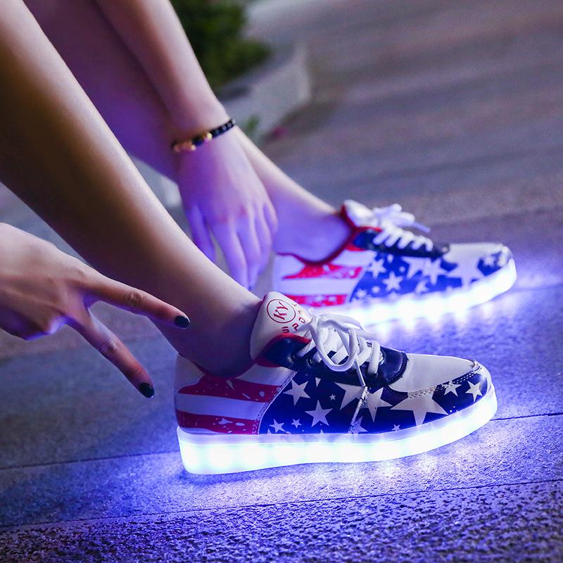 Kleurrijke Oplaadbare Schoenen met Lichtgevende Elementen voor Mannen, Lichtgevende Ghost Stapdansschoenen voor Vrouwen, Koppels en Studenten, Perfect voor Streetdance en Vrijetijdskleding