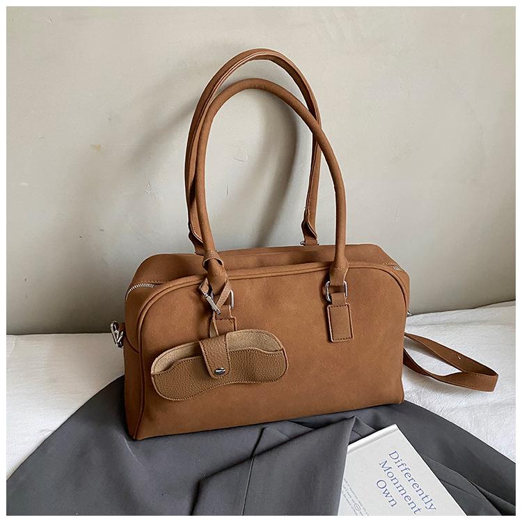 

Винтажная матовая сумка большой вместимости женская 2025 осень новая деловая трендовая наплечная сумка-тоут Бостон сумка под мышкой