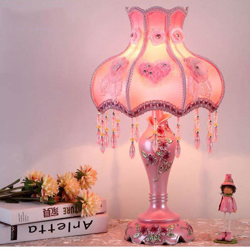 

Прикроватная лампа в европейском стиле для спальни, отеля, свадебной комнаты, ночная лампа, креативная настольная лампа в американском стиле для сада, свадебного дворца