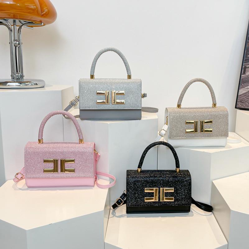 Durable And Trendy Pu Leather Handbag With Structured Design For Everyday Needs Fashion