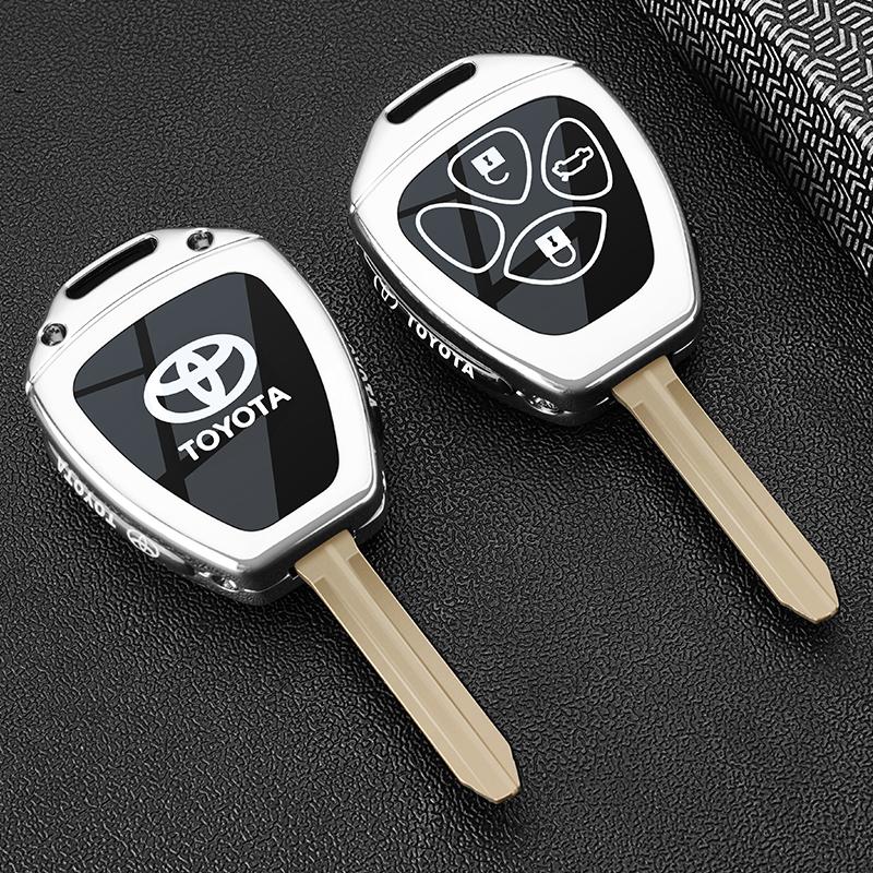 Suitable for the old Toyota straight key case Corolla Rav4 Camry Crown Ruizhi Prado car buckle shell men