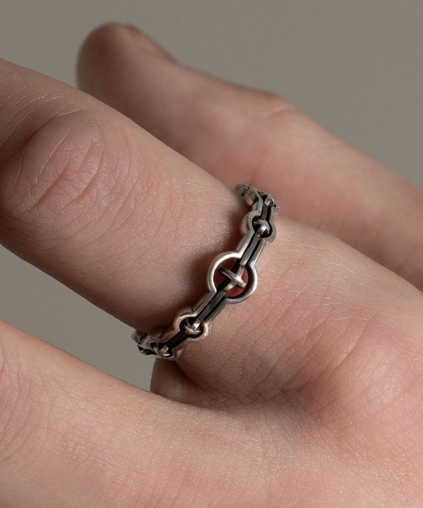 Vivus Trinitas Antique Silver Ring