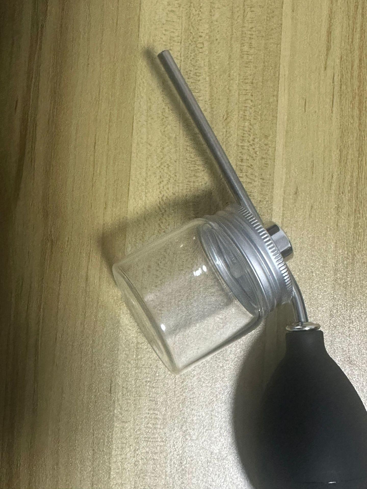 

Порошок для объема волос: Спрей-кушон для заполнения линии роста волос и придания густоты