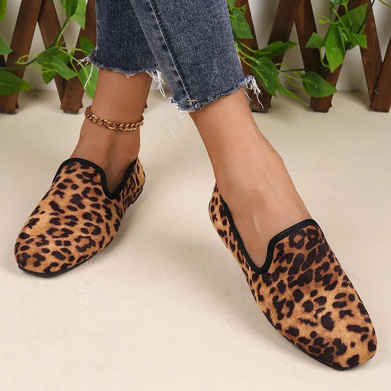 Sexy Leopard Women's Flats Shoes Women 2024 Light Loafers Outdoor Flat with Soft Bottom Ladies Shallow Shoes