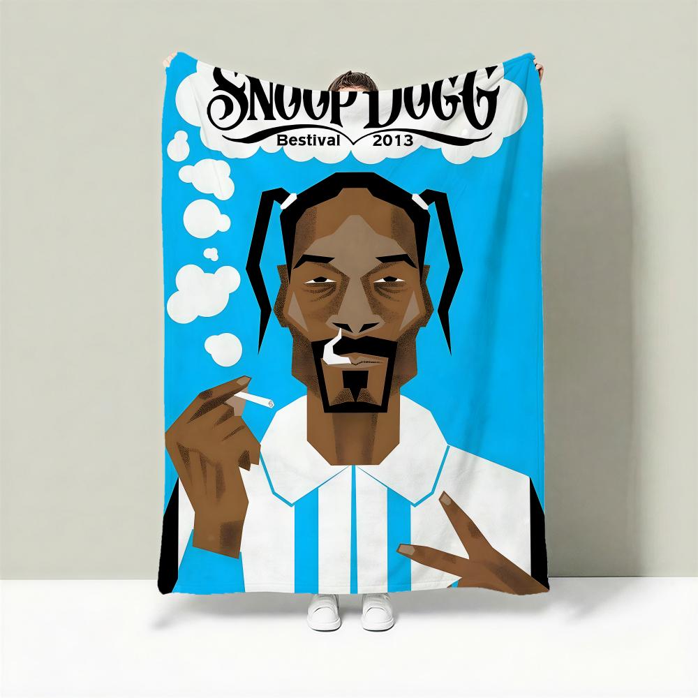 Rapper S-Snoop Dogg Throw Lightweight 240g Flannel Blanket Soft Skin-friendly for Summer Cooling