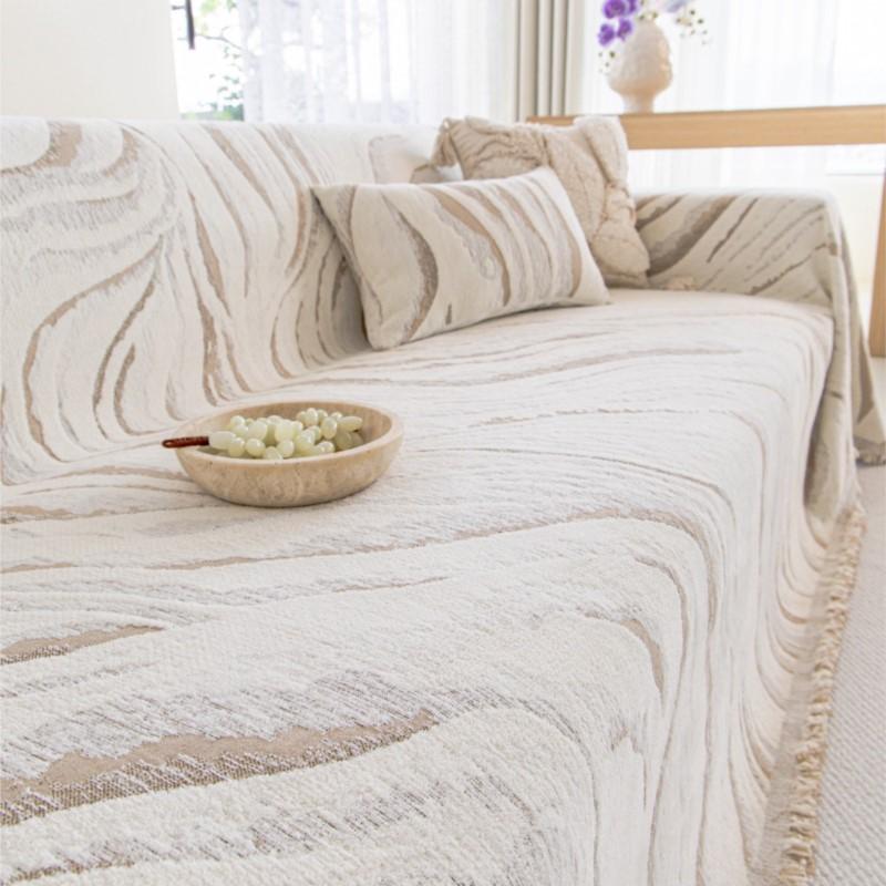 Autumn Winter Camping Picnic Blanket Cojines Decorativos Sofá Sofa Covers Imitation Mink Fur Sofa Mats Throw Blankets