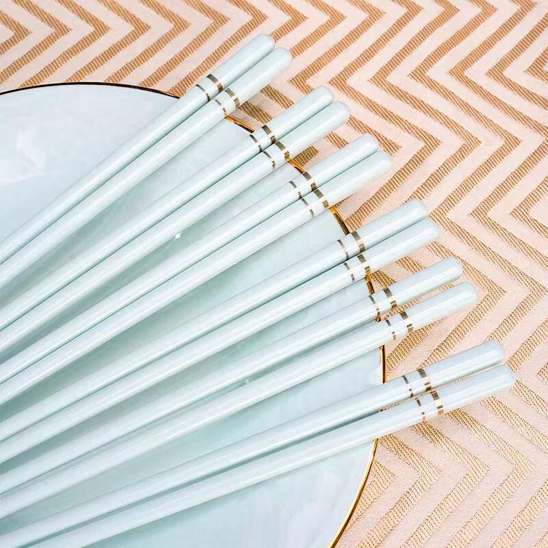 Chinese Style Celadon Glaze Bone China Tableware Set