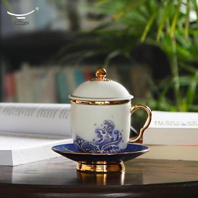 Yongfengyuan Pearl of the Sea Lidded Ceramic Cup Set