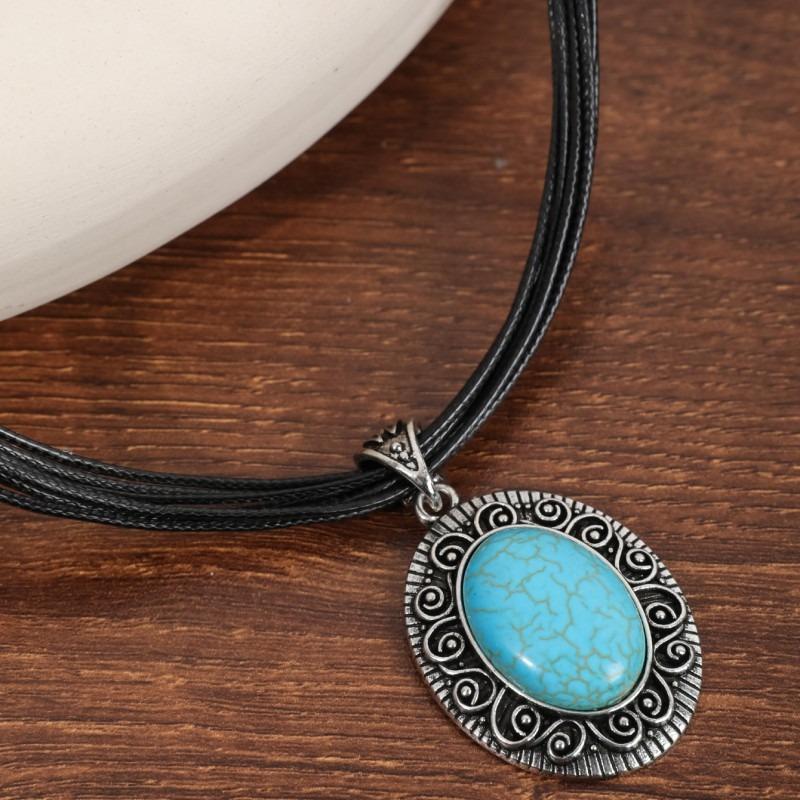 BLINGBAY Women's Pendant Necklace Bohemian Retro Ethnic Style Turquoise Necklace Female Personality Geometric Pendant Necklace Girl Birthday Gift