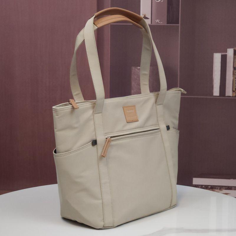 

Kahkee Ultra-Light One-Shoulder Tote Bag Confinement Volume Satchel Apricot beige