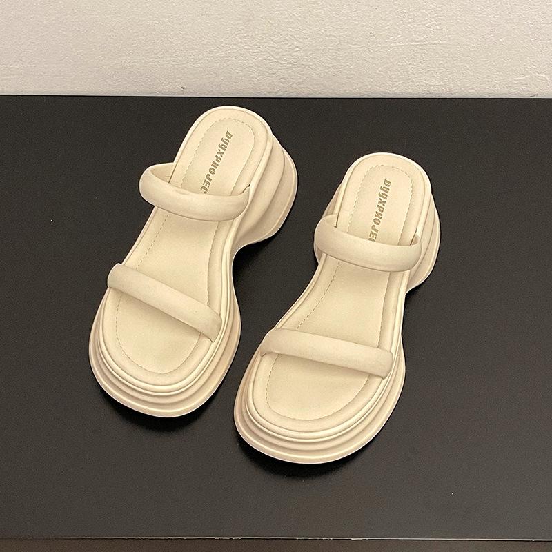 

Fan Jieya 2025 summer new thick-bottomed one-word casual cool slippers women s outdoor wear fashionable and versatile daily not tired feet 40