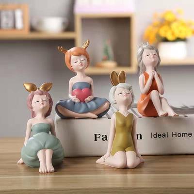 Decoración para el hogar
 – Estatuillas