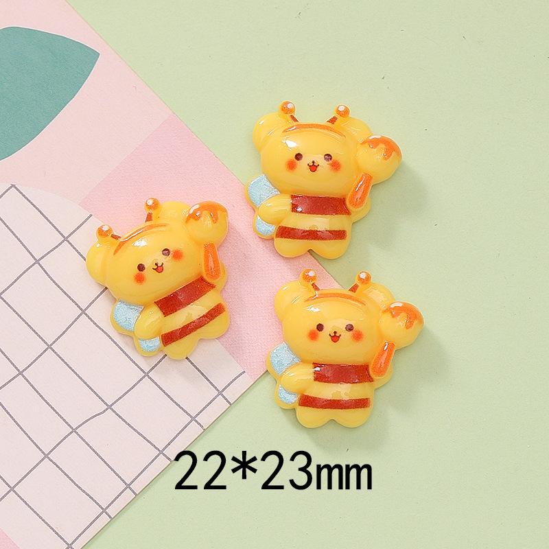 10 Pcs New Cute Cartoon Animal Little Bee Series Resin Scrapbook Diy Jewelry Wedding Children Gift Hairpin Accessories A82