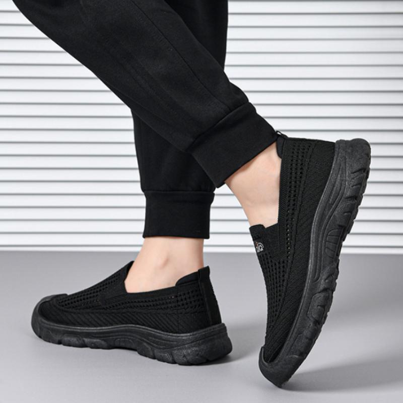 Men's Flying Knitted Shoes Breathable Mesh Walking Shoes for Spring and Summer