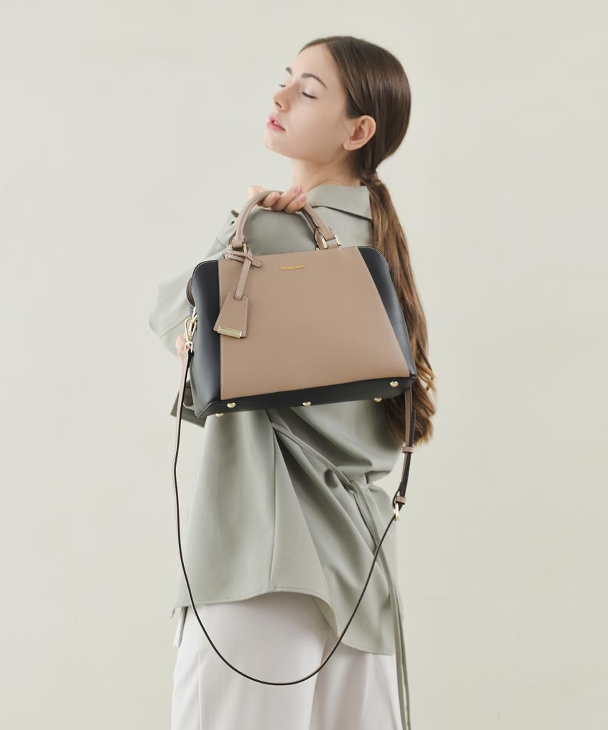Banabana Cowhide Espin A Tote & Crossbody Bag