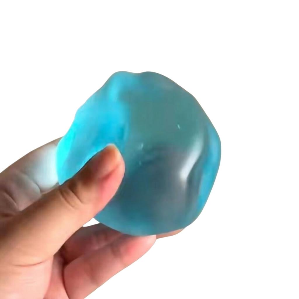 Lustiges und stressabbauendes Spielzeug aus sicheren Materialien.