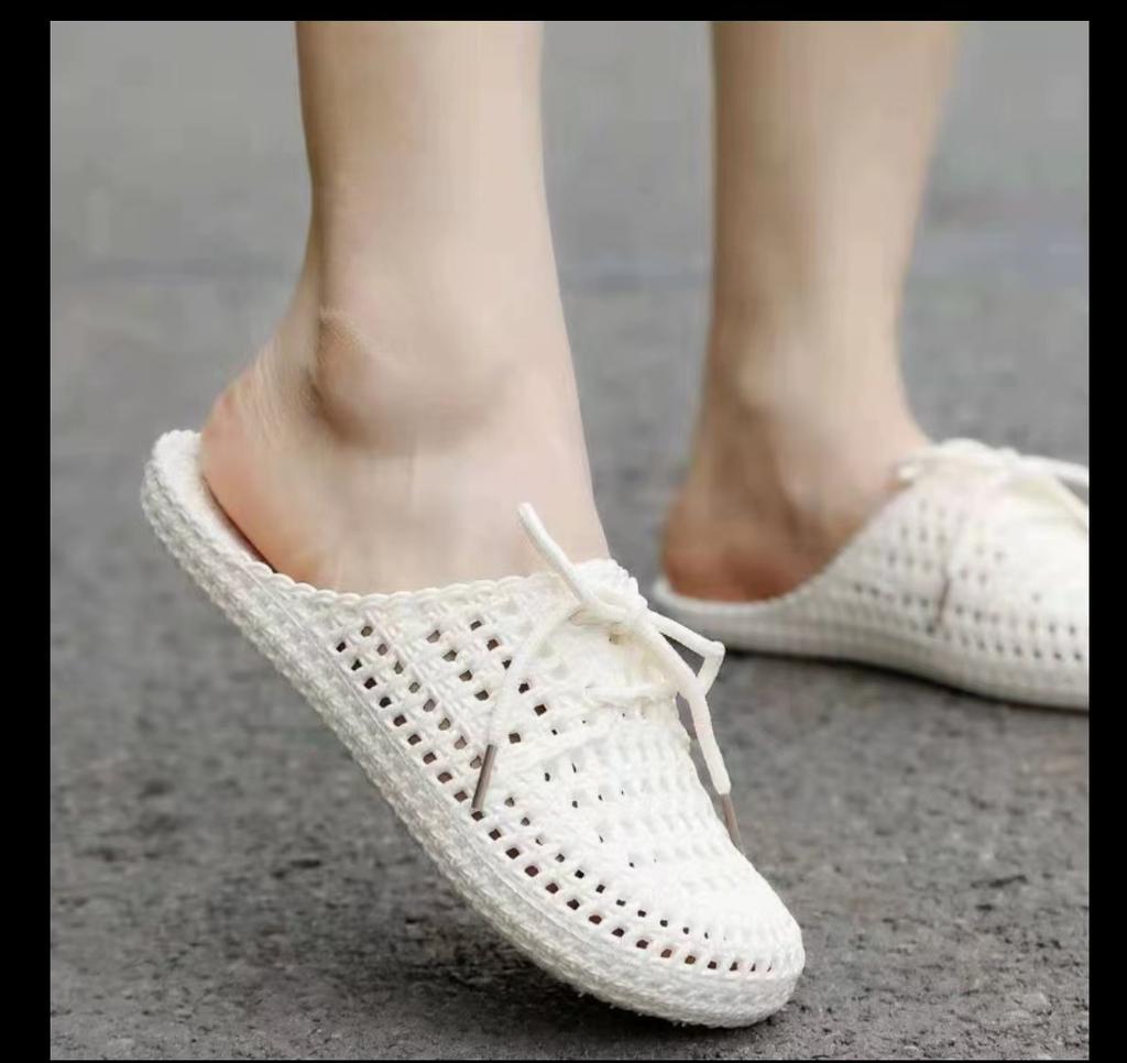Summer new slippers women's bag head hollow cool slippers women's flat bottom outdoor wear indoor non-slip soft sole casual hole shoes