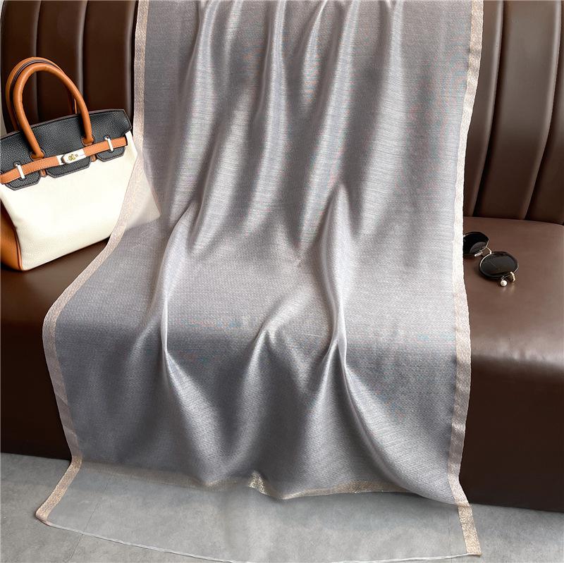 Jedwabno-wełniany szalik ze złotym brzegiem: Ochrona przeciwsłoneczna Wiosna/Jesień, Ciepły i Wszechstronny Błyszczący Szal dla Kobiet.