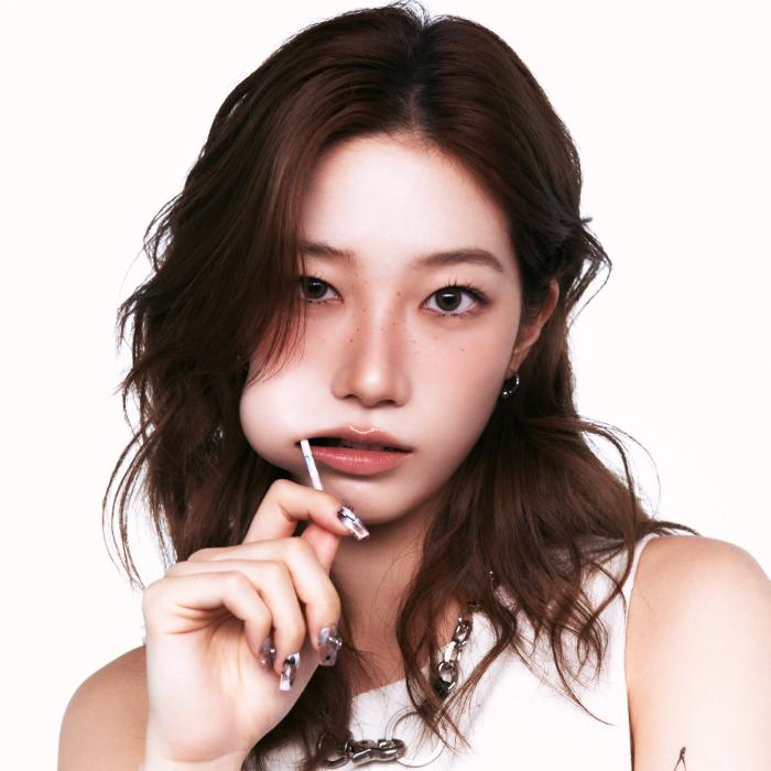 

LE SSERAFIM - [SPAGHETTI] 1-й Сингл-альбом COMPACT ALFREDO BLUE