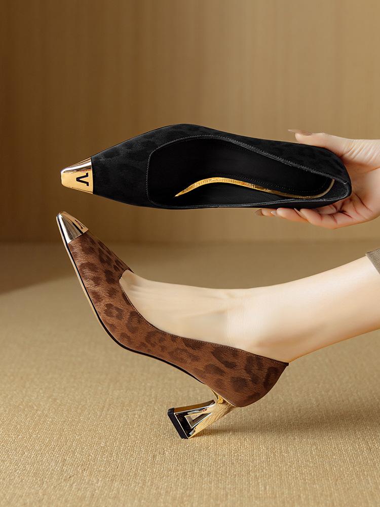 French temperament high heels women's 2025 spring new shallow mouth single shoes small fragrant leopard print evening shoes
