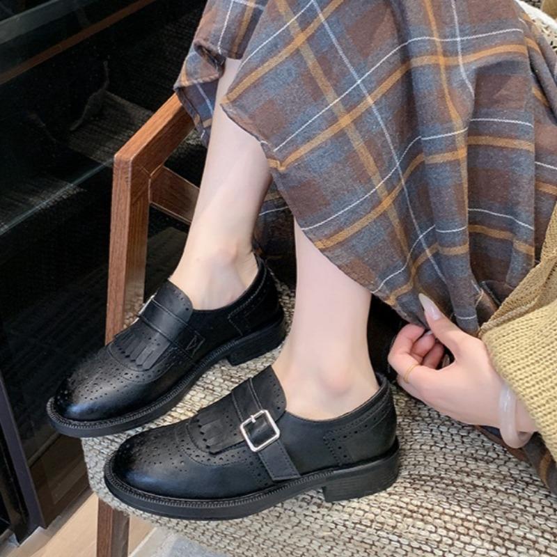 Fashion Retro Low Heel Single Shoes Autumn New Round Toe Deep Mouth Breathable Hole Metal Buckle Non-slip Low Top Shoes