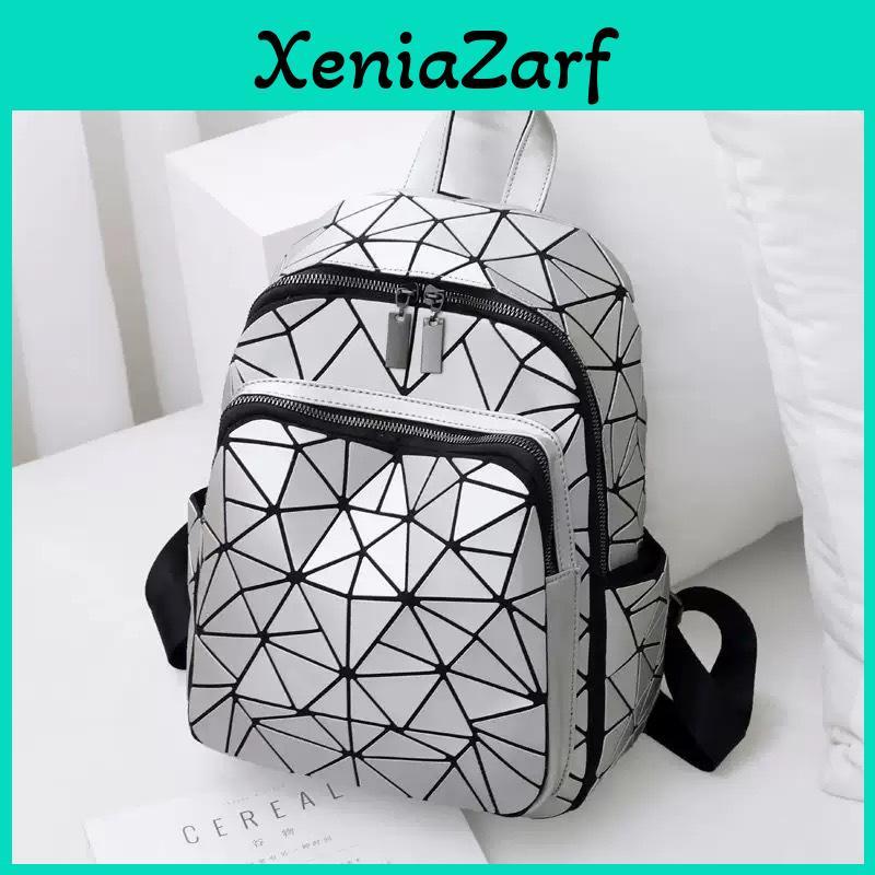 Modern Unisex Diamond Pattern Pvc Casual Travel Backpack With Large Capacity For Leisure Trips