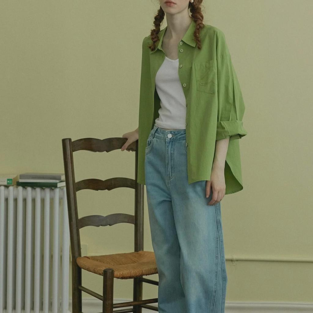 Women's Green Retro Embroidered Shirt - High-End Spring/Summer Commuter Blouse
