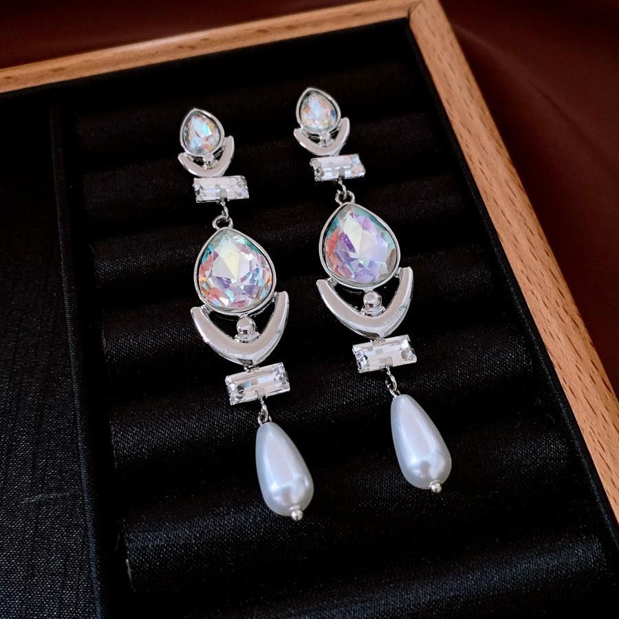 Silver Needle Diamond Pearl C-Shaped Earrings French Retro Premium Temperament Earrings Personality Light Luxury Earrings Women