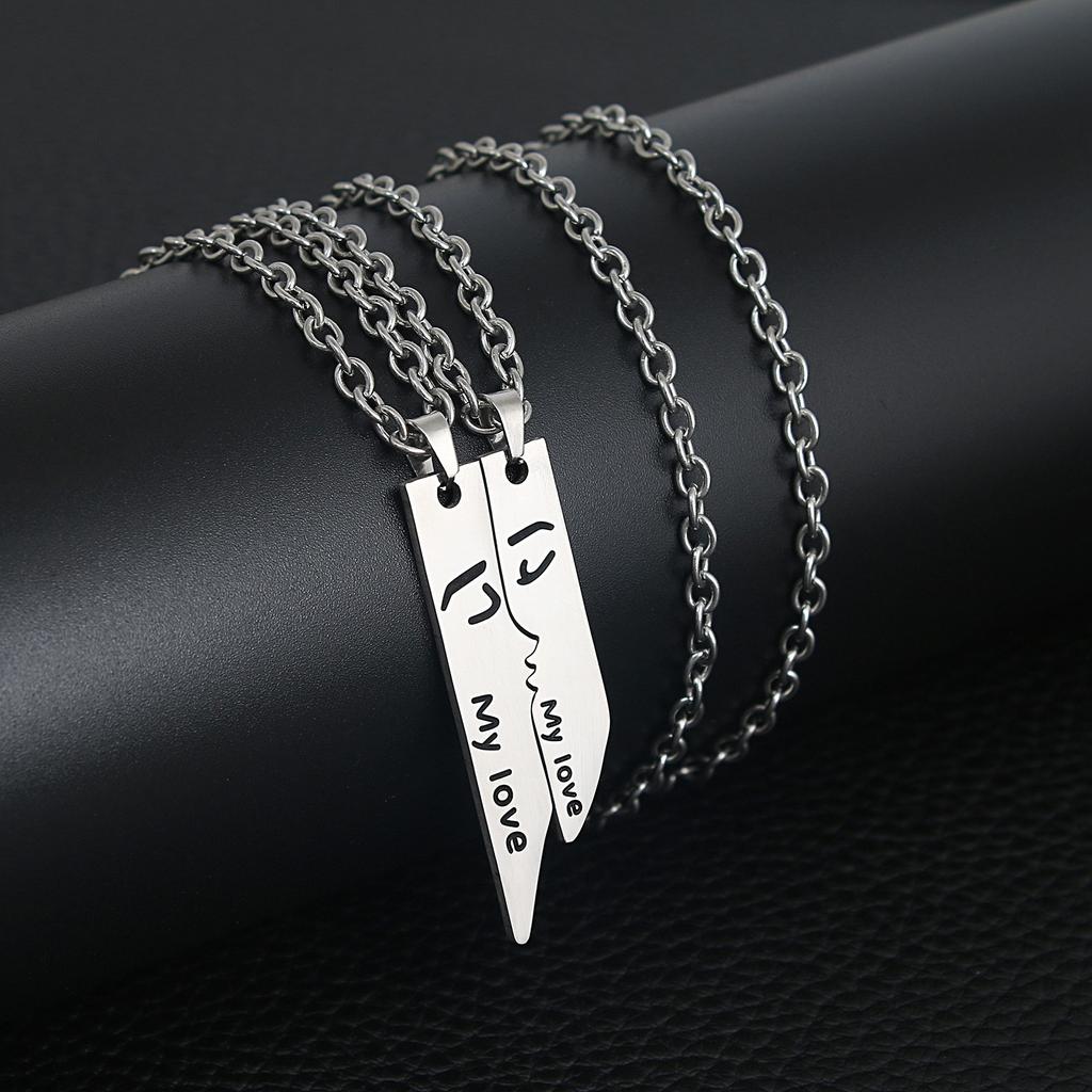 Set di Collane per Coppie che si Baciano Collana per Coppie Magnetica Catena Clavicola Ciondolo a Proiezione Gioielli Regalo