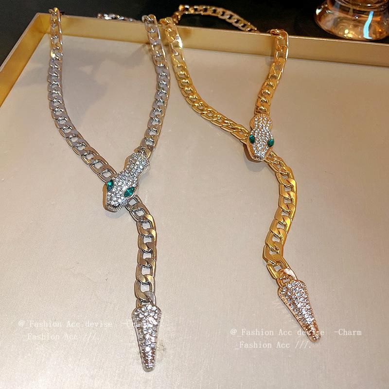 Rhinestone Snake Shaped Necklace for Women Chain Choker Jewelry Gift