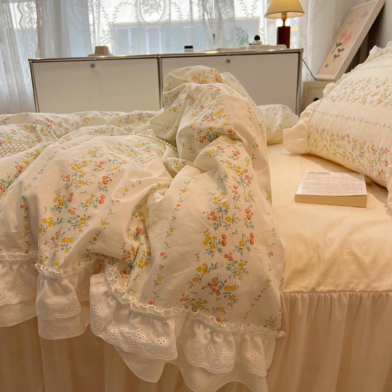 Romantic Lace Floral Cotton Bedding Set - Exquisite French-Korean Style