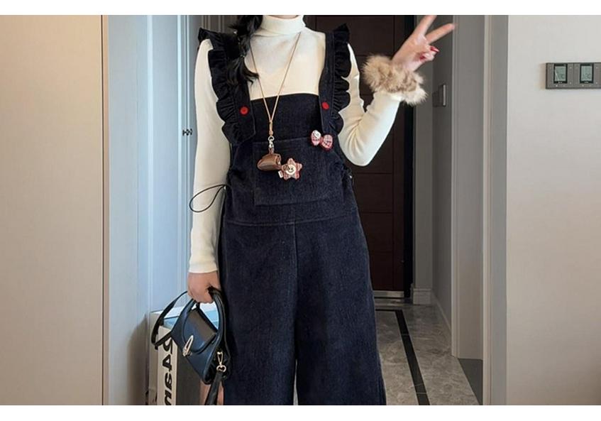 2025 Stylish Fleece-Lined Knit Base Layer & Overalls Set for Pregnant Women