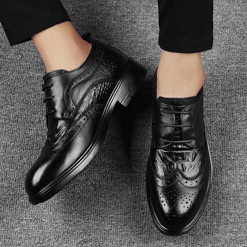 Leather Shoes Men's British Casual Trend Business Dress Engraved Youth Suit Wedding Shoes Crocodile Pattern Men's Shoes