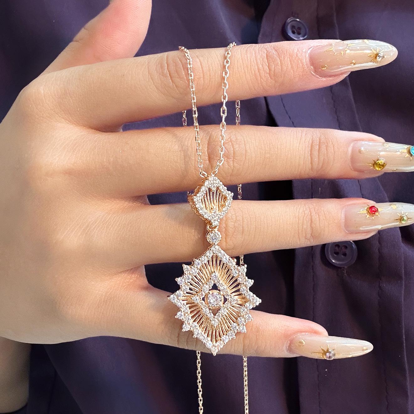 Французский ретро дворцовый стиль полый сетчатый ромбовидный кулон ожерелье нишевая цепочка для свитера