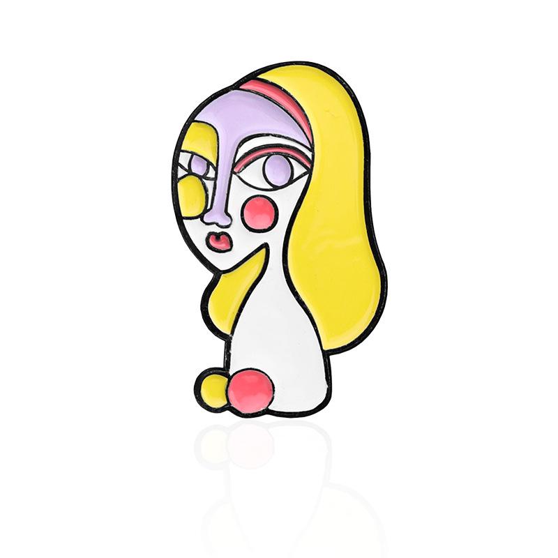 Chic Personalized Brooches: Stylish and Quirky Accessories for Women