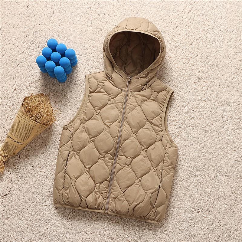 Womens Lightweight Hooded Down Vest Zipper Front Short Puffer Sleeveless Jacket Winter Layering