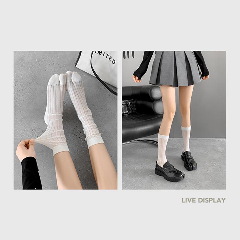 High Quality Split Toe Woman Socks Solid Color Simple Comfortable Soft Two-Toed Japanese Harajuku Women'S Tabi Sox
