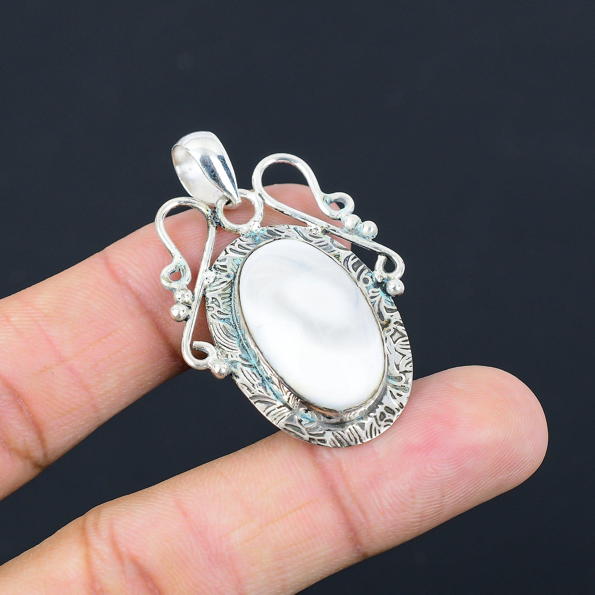 

Womens day Sale Oval Natural Porcelain Jasper 925 Silver Mother Unique Pendant