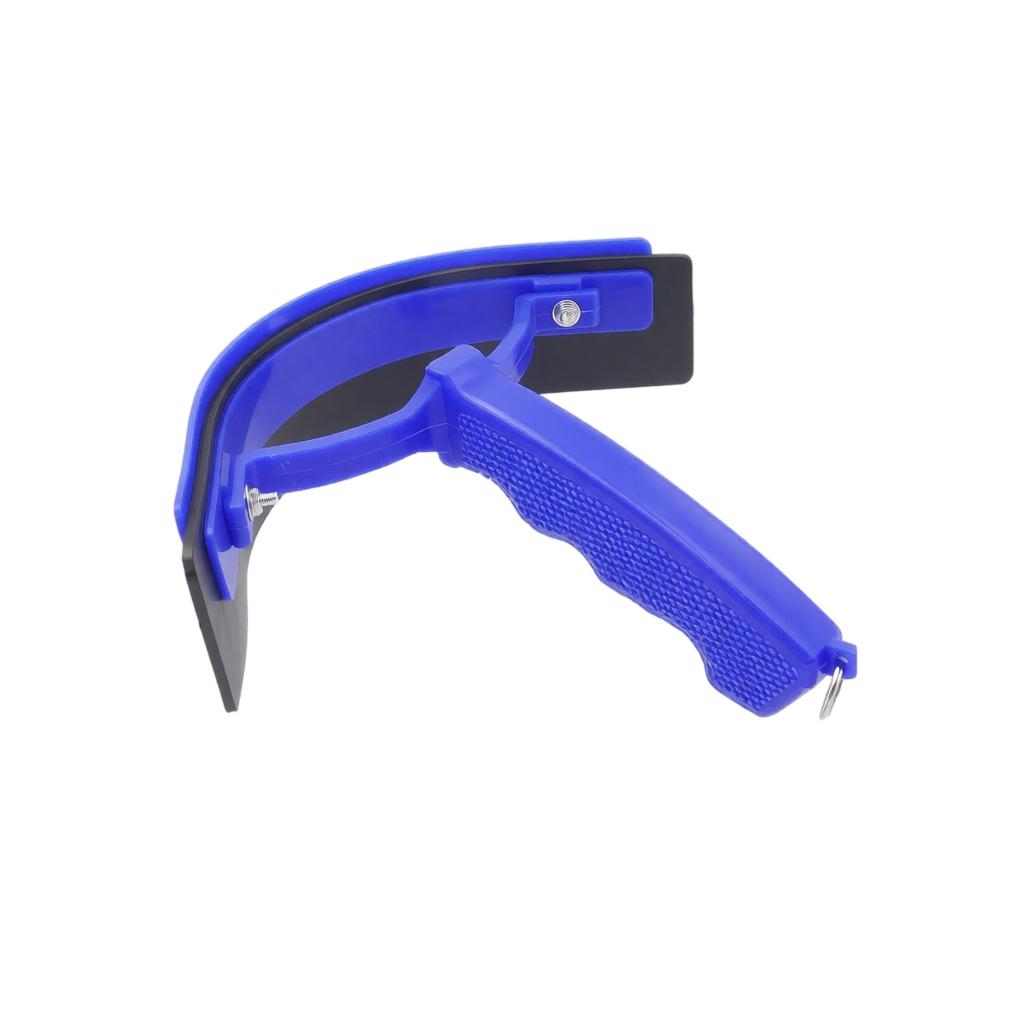 Equine Grooming Tool Horse Sweat Scraper with Durable Plastic Handle and Flexible Rubber Blade for Efficient Water and Sweat Removal